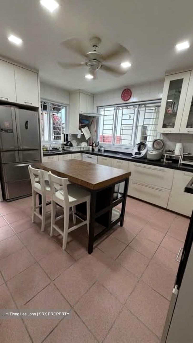 Goldhill Garden (D11), Terrace #568727371